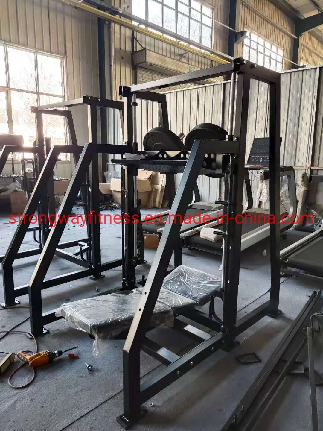 2022 Hammer Strength Fitness Machine / Vertical Leg Press