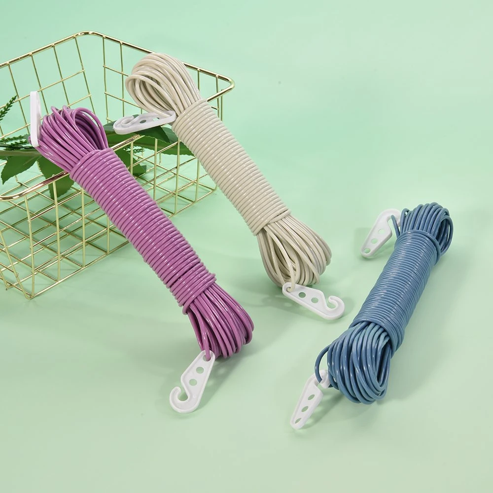 Crochet de corde en acier avec revêtement en plastique PVC pour suspendre des vêtements.