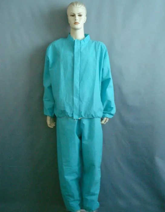 Тип 5/6 одноразовые костюм Coverall PPE набор защитных PP без тканого Coverall медицинских водонепроницаемый одноразовый с Coverall капота