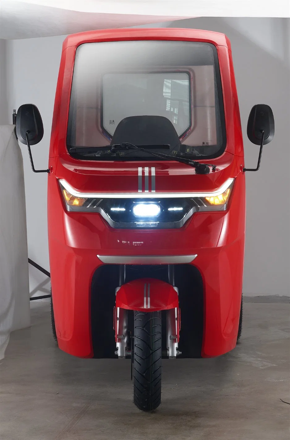 EEC Open Electric Tricycle Electric Scooter Mobility Scooter Tuktuk Van Turk