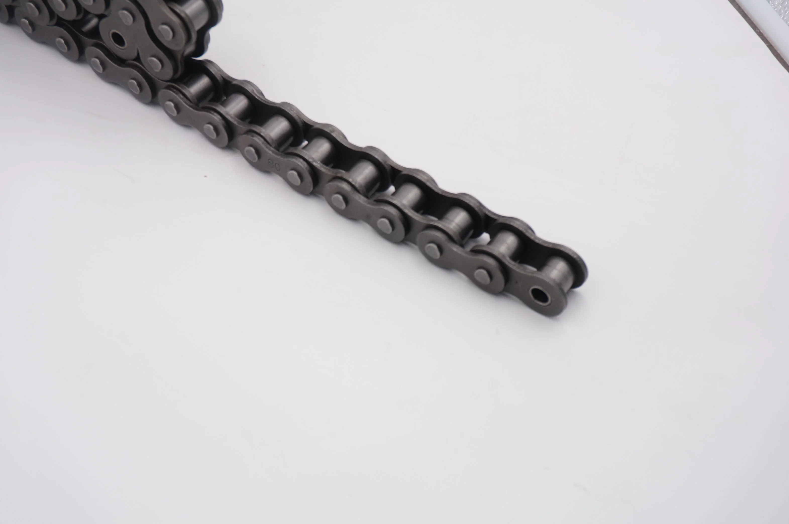 Manufacturer Supply Industrial Chain Drive Chain Short Pitch Roller Chain 08b 16b Single Row