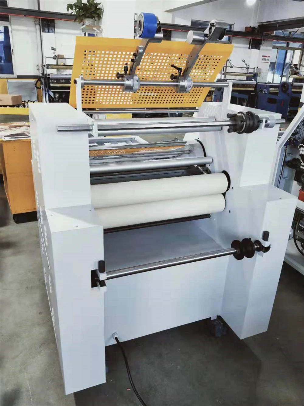 Manual Hot Roll BOPP Thermal High Speed Plastic Film Laminating Machine