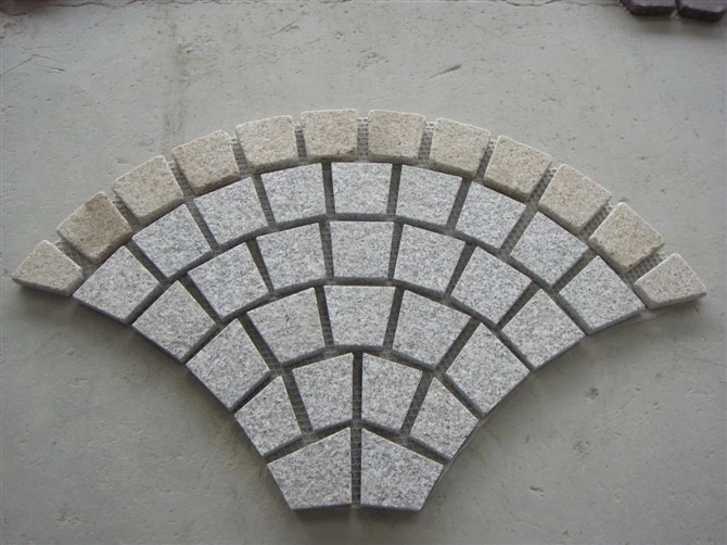 Natural Granite Cobblestone / Paving Stone for Outdoor Garden/Landscape/Walkway