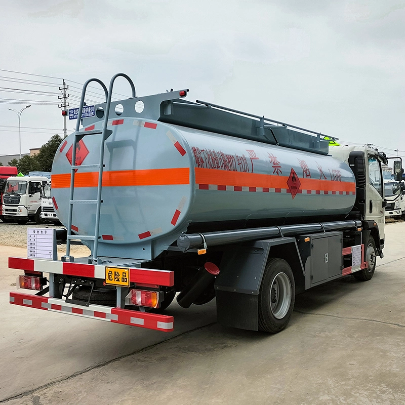 China Precio Razonable DFAC Mini Pequeño Móvil 8000L Fuel Bowser Camión Cisterna de Aceite con Dispensador de Combustible en Venta