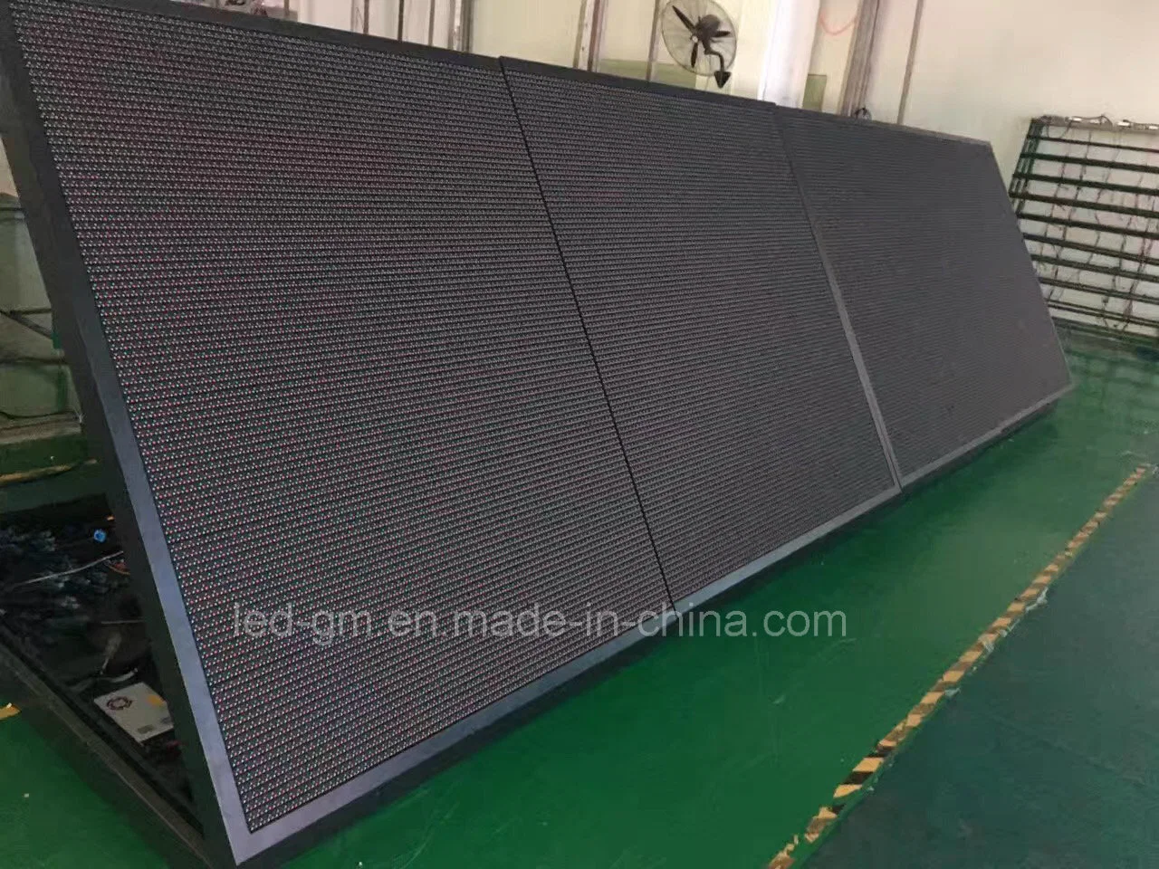 Outdoor Wireless Double-Sided Advertising LED Display Screen, P10mm Small Full Color Video