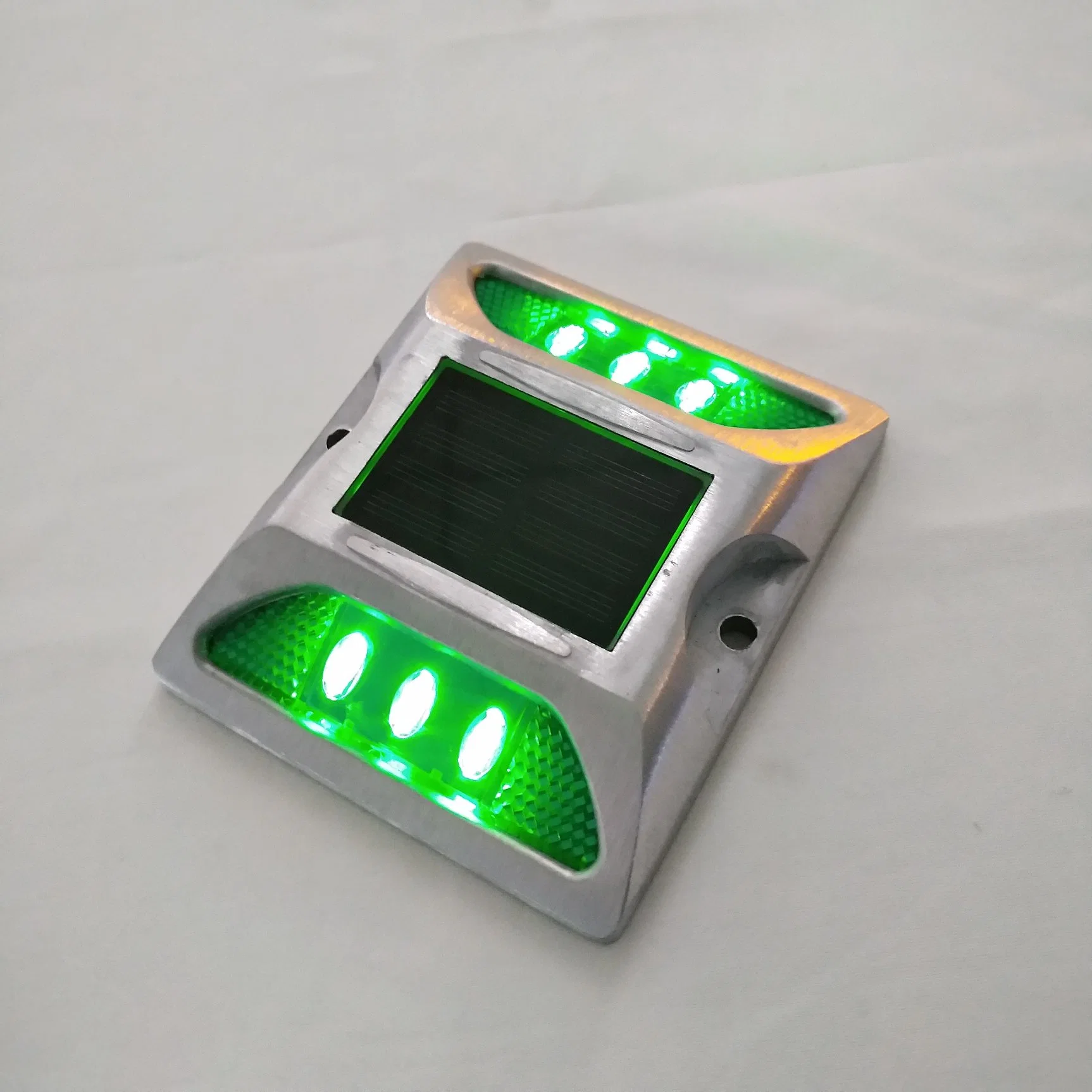 Aluminum LED Solar Road Stud with 3 PCS LED Per Side