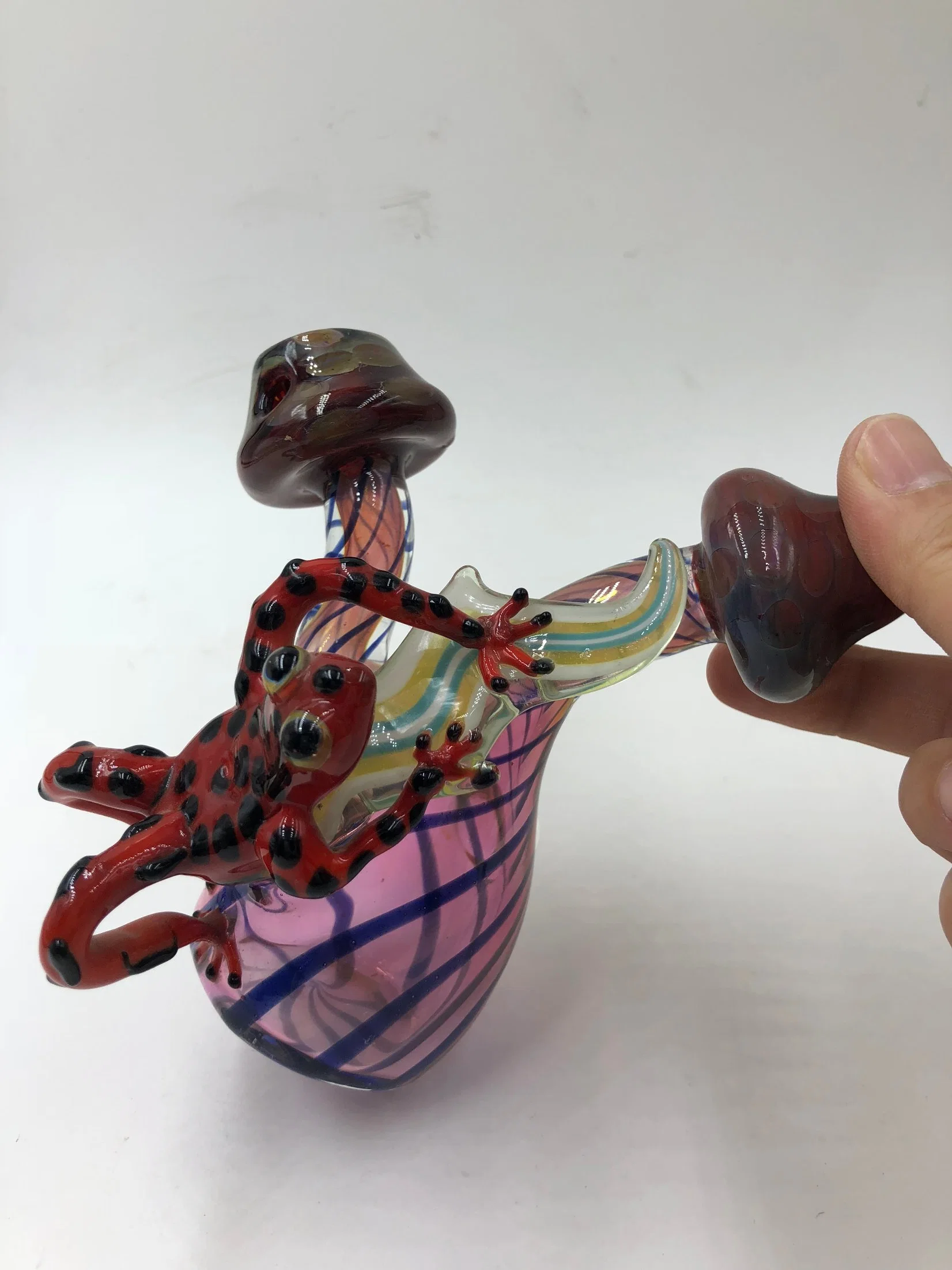 Hbking Waterpipe 2019 Hand Pipe Colorful Glass Water Pipe, DAB Rig, Art Work, USA Glass Water Pipe Bubbler Oil Rig Heady Glass Glassware