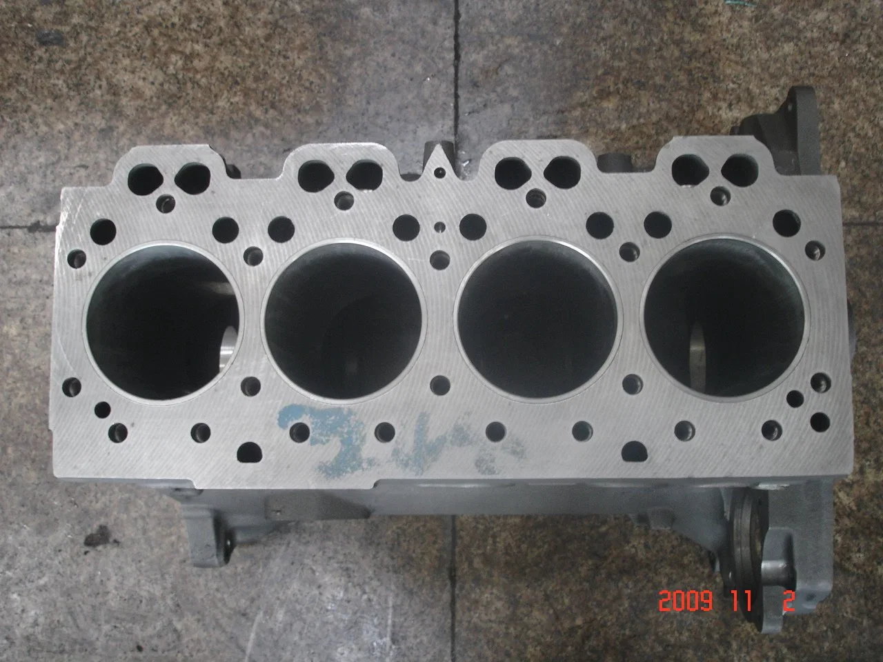 Wholesale/Supplier Oil Cylinder Custom Durable Engine Cylinder Block for Tractor