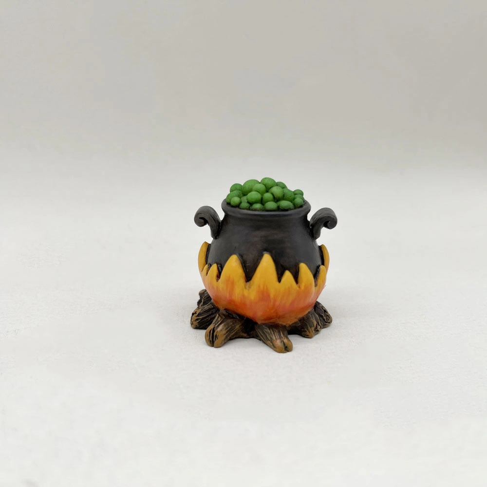 Customized Mini Witch and Magic Pot Halloween Miniature Figurine Factory Wholesale/Supplier