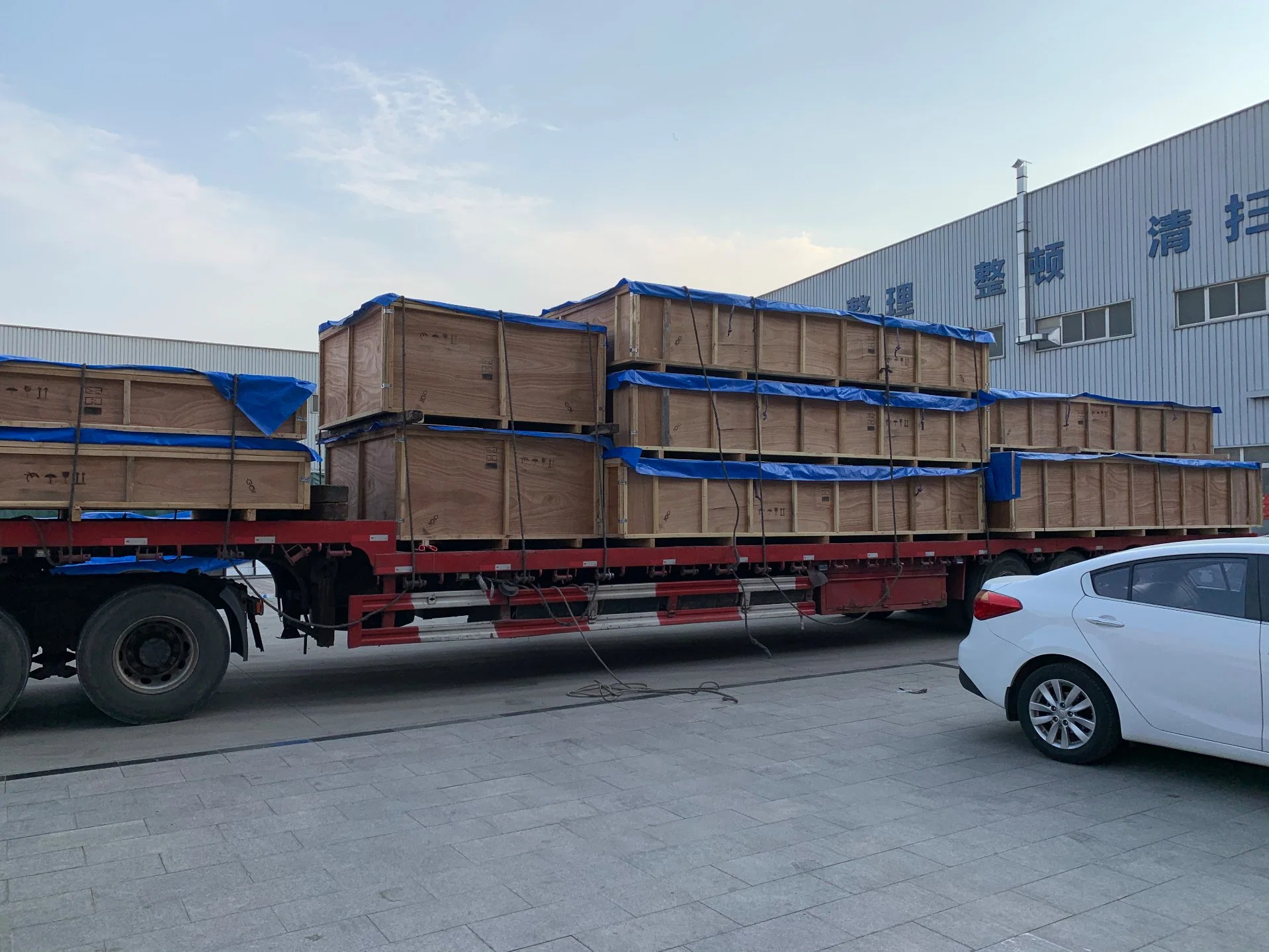 Customized OEM Fiber Glass FRP GRP Hand Layup Bus Automobile Spare / Auto Body Parts Roof Shell Covering