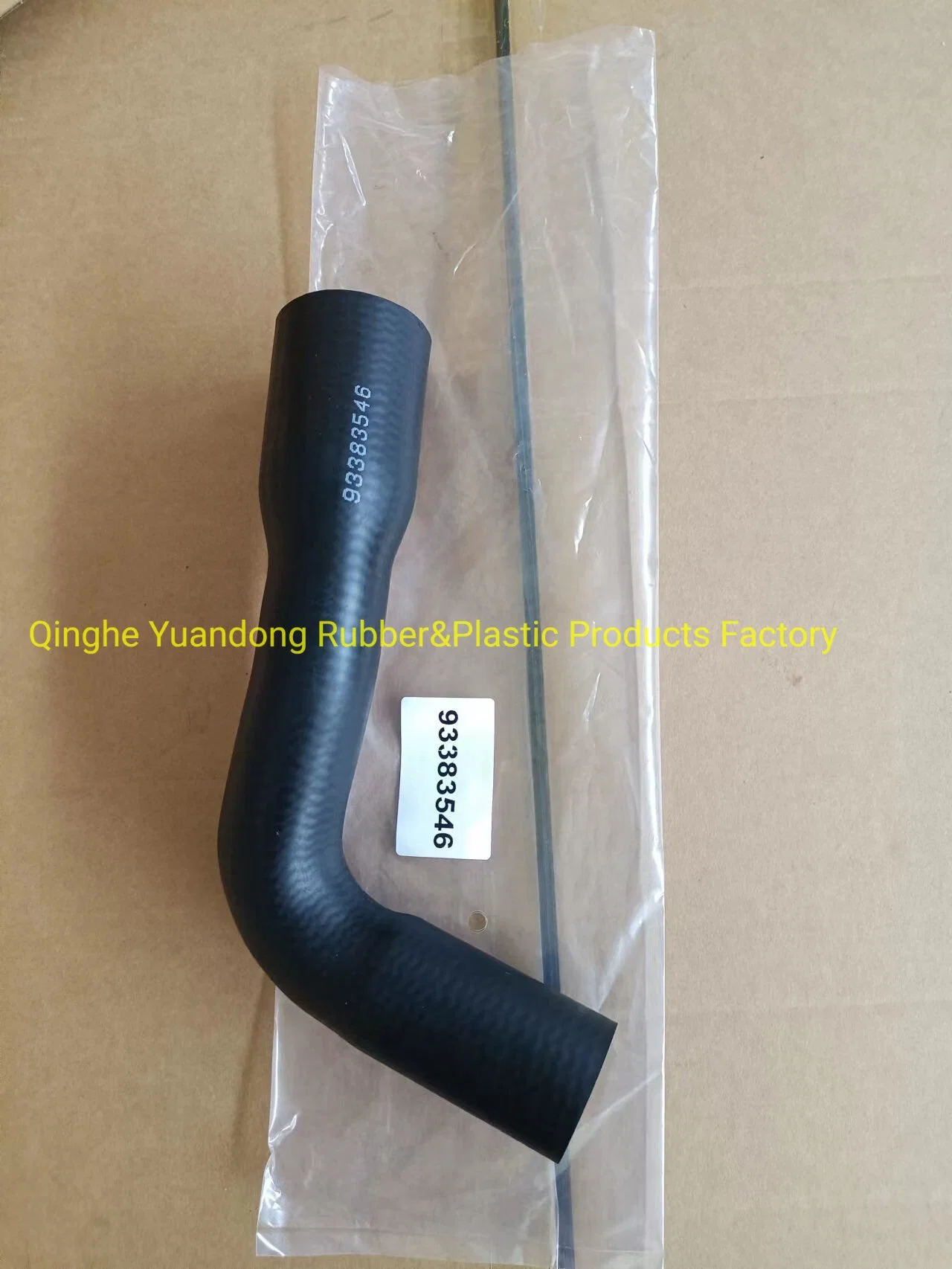 1657128120 Radiator Hose Coolant Pipe 16571-28120 for Toyota