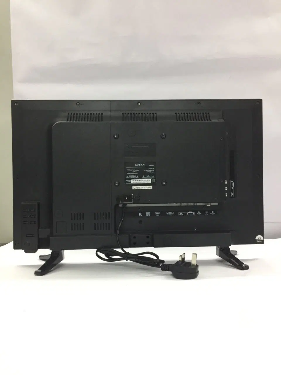 TV LCD Anti-Reverse movidos a energia solar fabricante na China fábrica de televisores LED 17 19 22 24 32 40 Polegadas remodelado usado TV inteligente