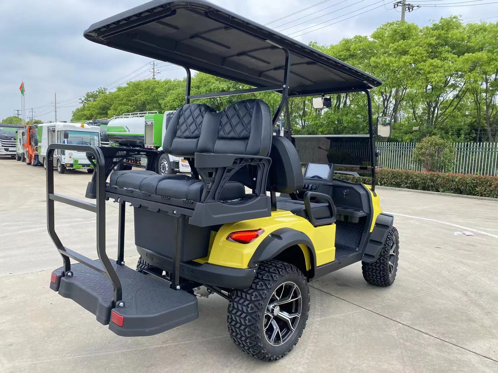 Voiturette de golf électrique 2+2 places avec batterie au lithium 72 V.