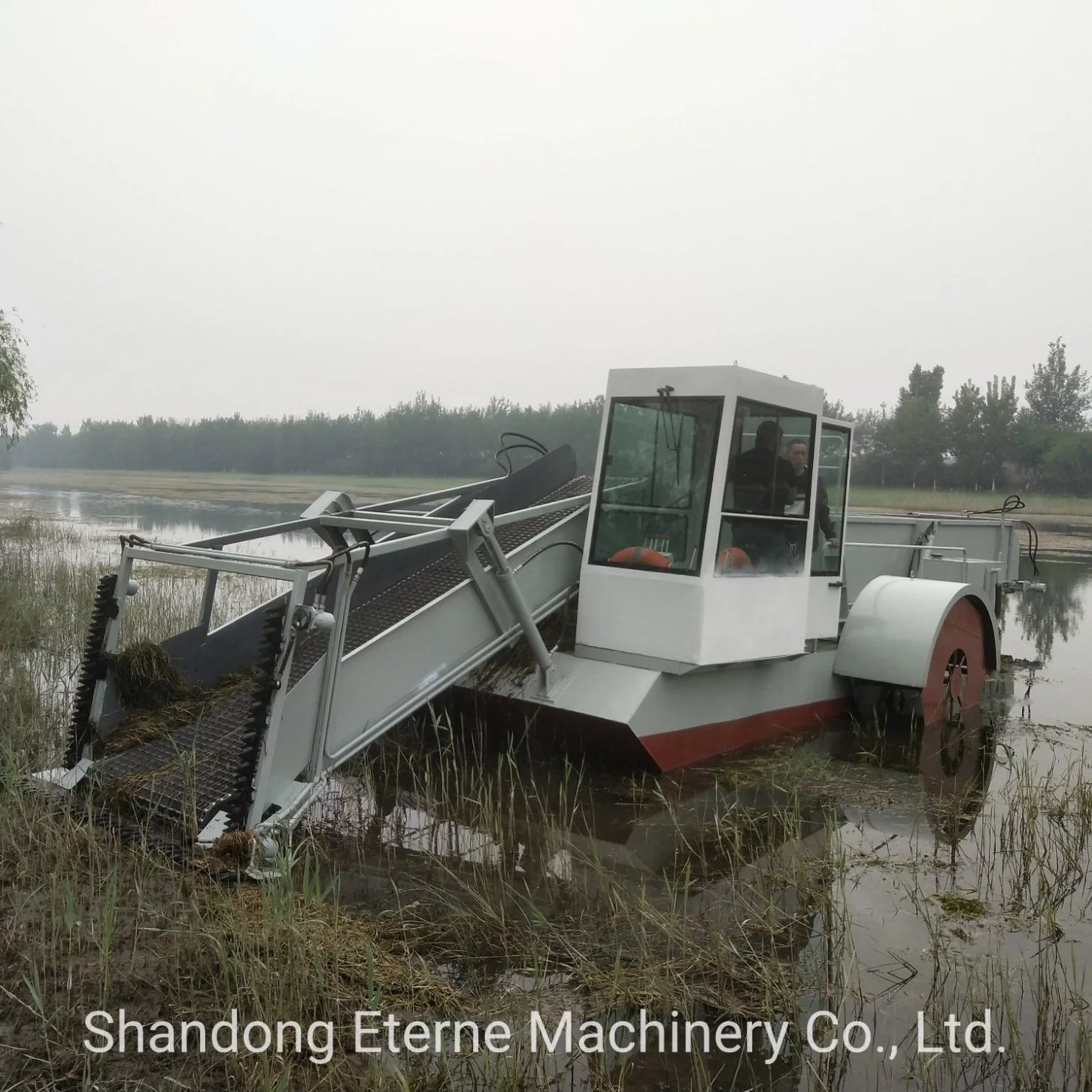 River Cleaning Machine/Boat/Ship for The Floating Trash Aquatic Weed in Rivers Lakes and Sea