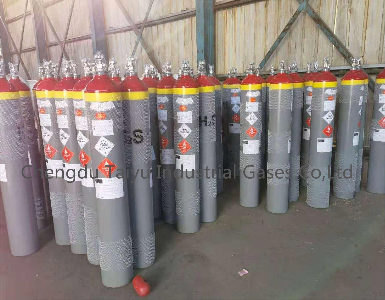 Industrial Grade 98% H2s Gas Anhydrous Hydrogen Sulfide Gas 30kg Filled in 47L Cylinder