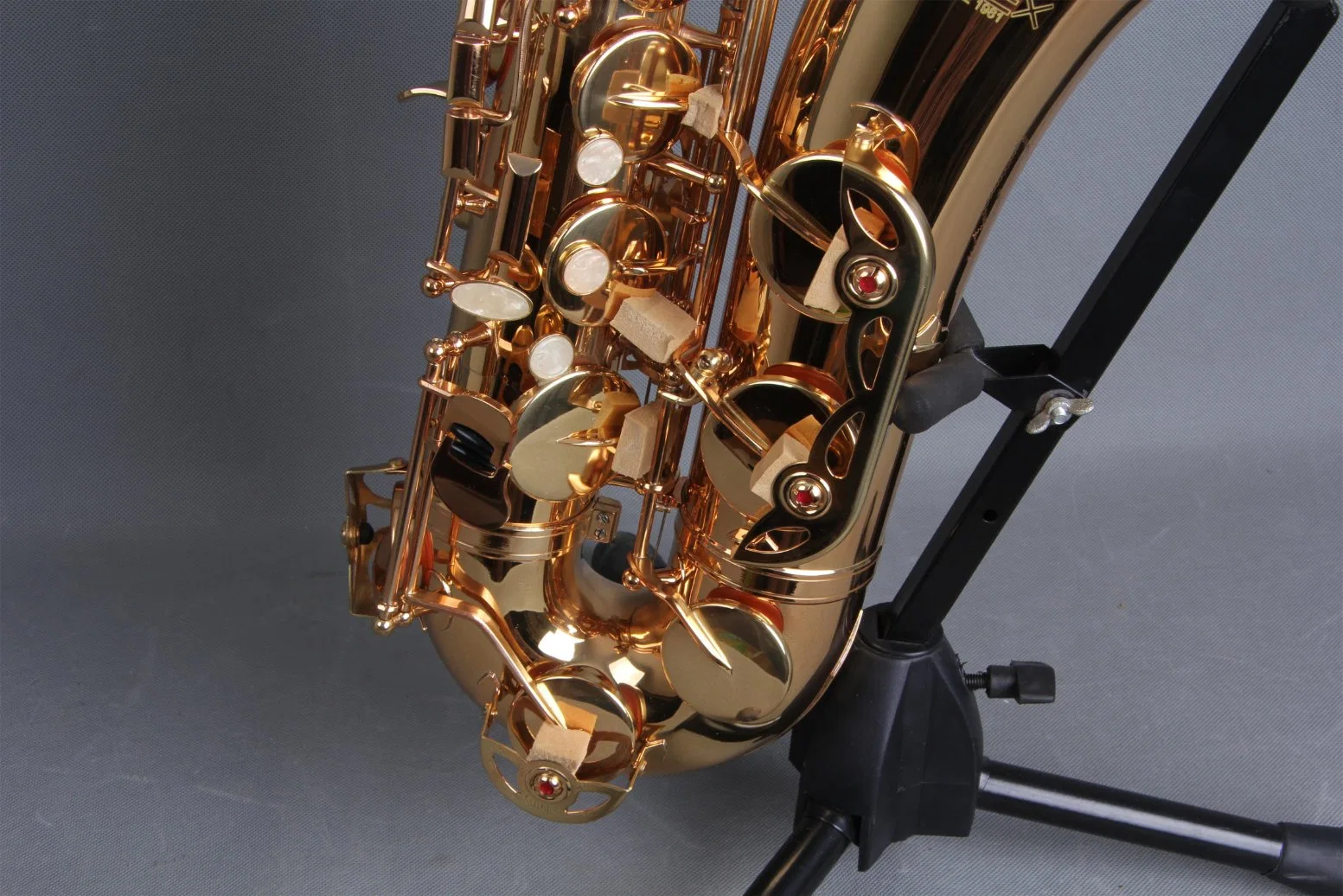 Tenor Saxophone (Canex SAT-L) /Saxophone/Saxophone Gold Lacquer