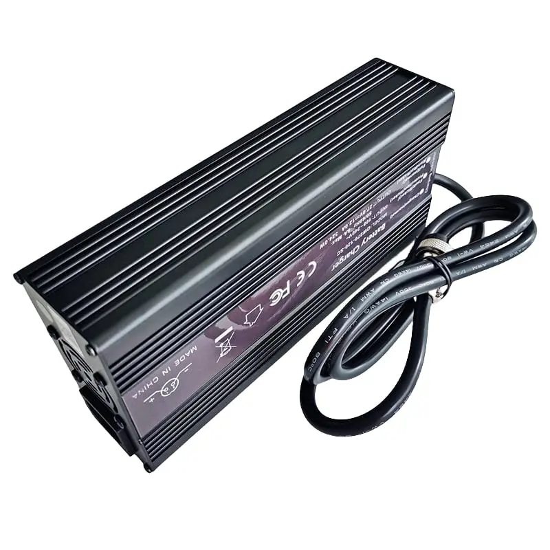 Venda directa de fábrica carregador CC 14,4 V 14,6 V 25A 600 W para bateria 4s 12V 12,8 V LiFePO4 com PFC