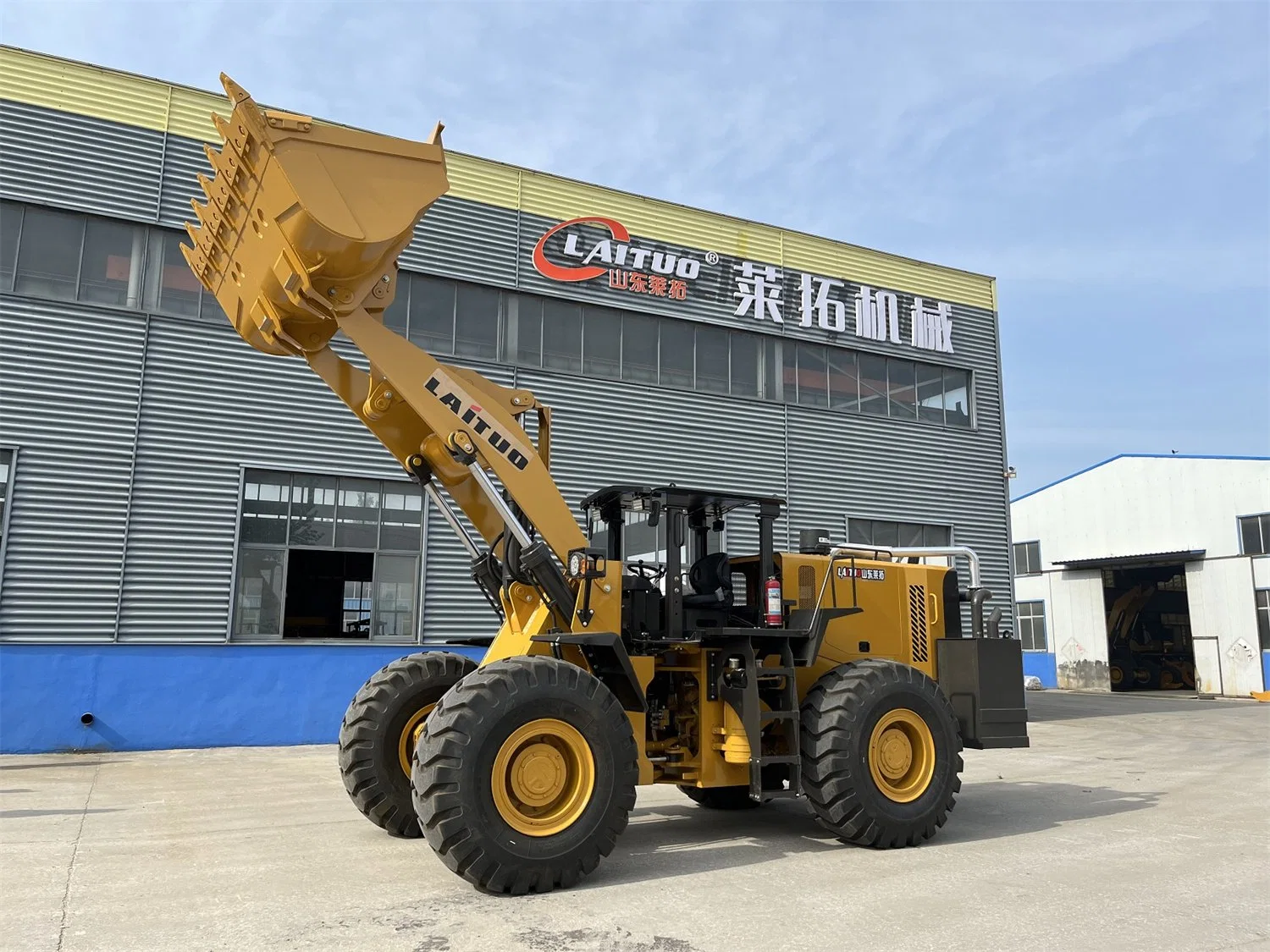 5 Ton Undergound Self Shovel Lw500 Cabin Wheel Loader