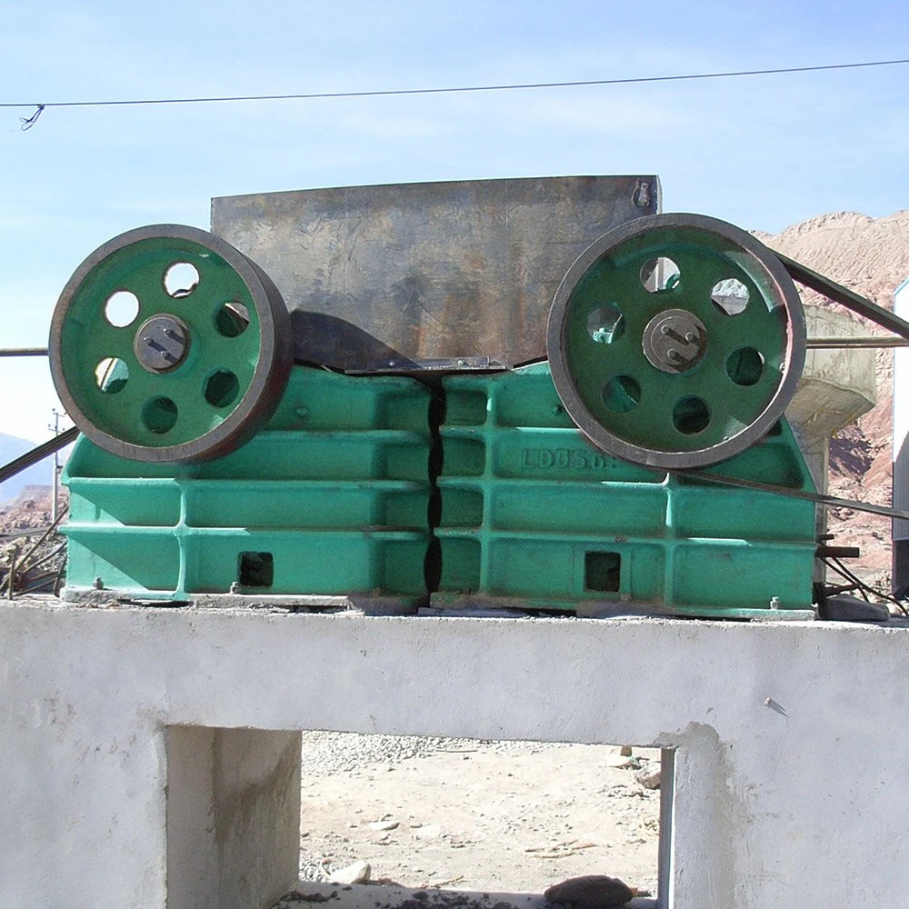 Rock Stone Mobile - composto de molas dos rolos dentados de impacto reforçado Triturador de triturador de mandíbula de martelo cónico