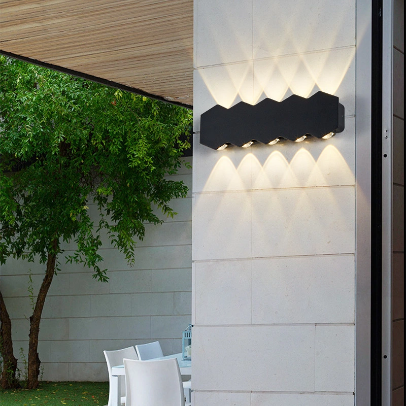 Алюминиевый светодиодный настенный светильник для использования вне помещений водонепроницаемый Садовый настенный светильник для использования внутри помещений Декоративная подсветка