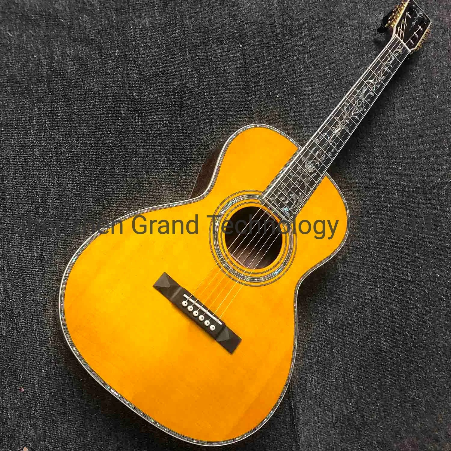 Custom Oo Body 39 Inch Solid Wood Abalone Binding Acoustic Guitar in Yellow Color Guitar AMP Electric Guitar Violin Classic Slotted Guitar Bass Music Piano OEM