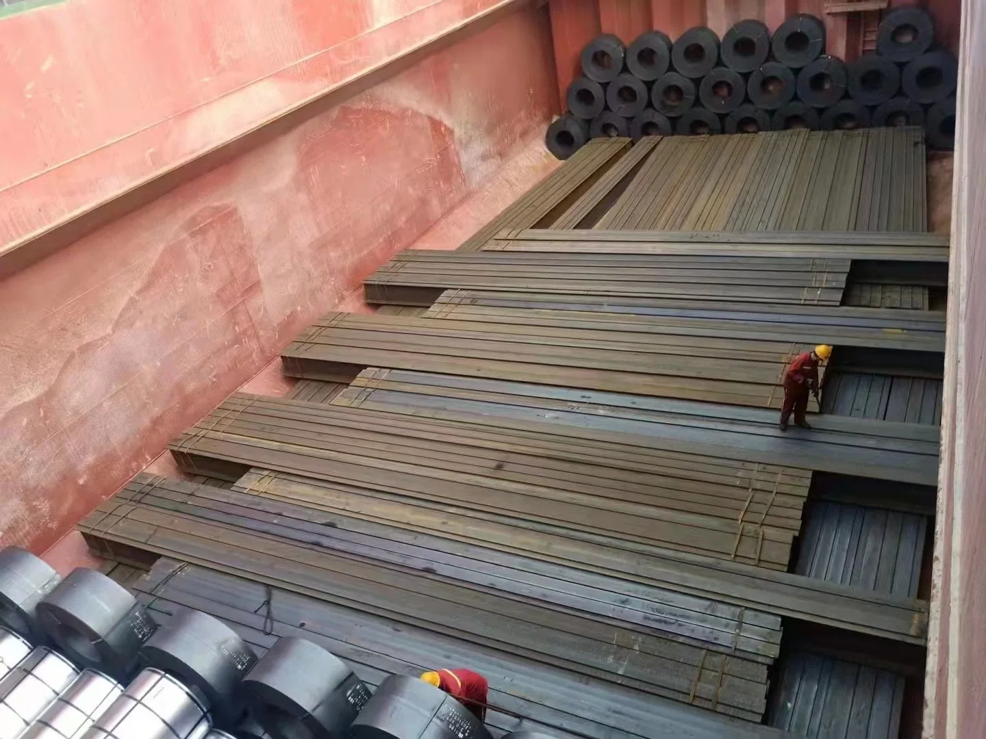 Sy290, Sy390 JIS A5528 400X100X10.5mm Type 2 Hot Rolled U Type Steel Sheet Pile for Construction