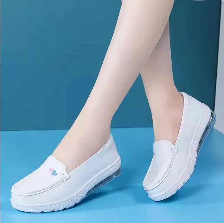 Nurse Shoes Hospital for Women White Shoes Heels Comfortable Breathable Soft Bottom Flat Work Safety Shoes Females Nursing