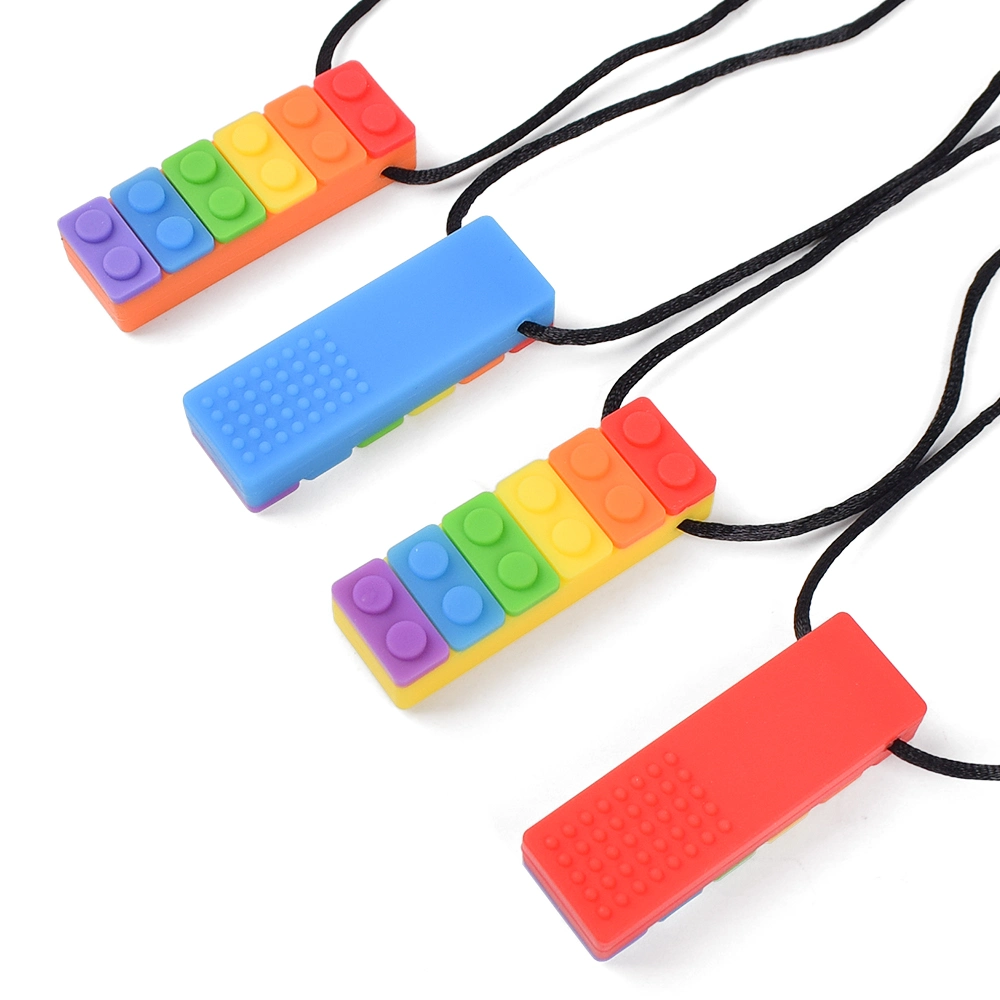 Commerce de gros de bijoux à croquer Chewy Rainbow Pendentif Stick sensorielle Collier Silicone Anneau de dentition bébé mâcher des jouets pour enfants