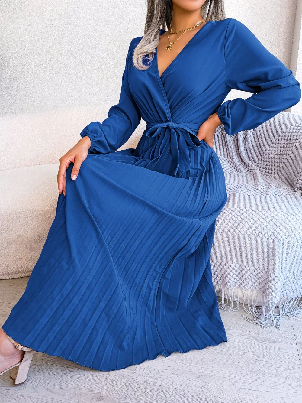 Instagram Hit Real Shot Europe and The United States Spring and Summer Temperament Cross V-Neck Big Swing Pleated Long Skirt Amazon Cross-Border Women's Wear