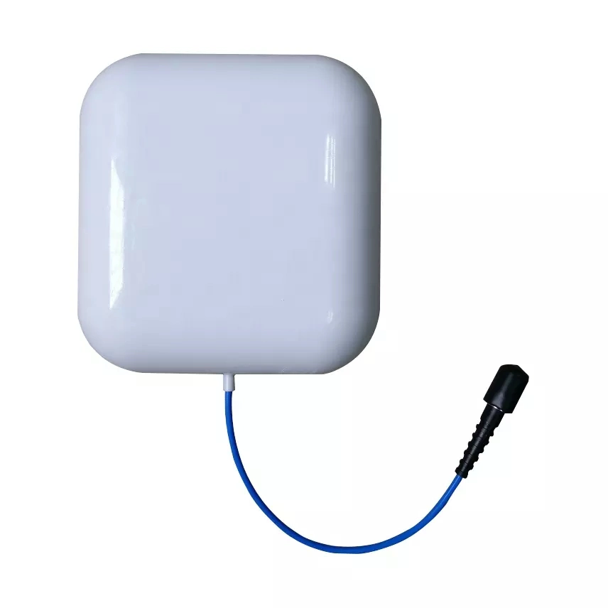 Haute qualité 698-40004G 5G MHz LTE intérieur extérieur large bande d'antenne 5/8dBi Antenne panneau directionnel de signal avec N connecteur femelle de Topwave