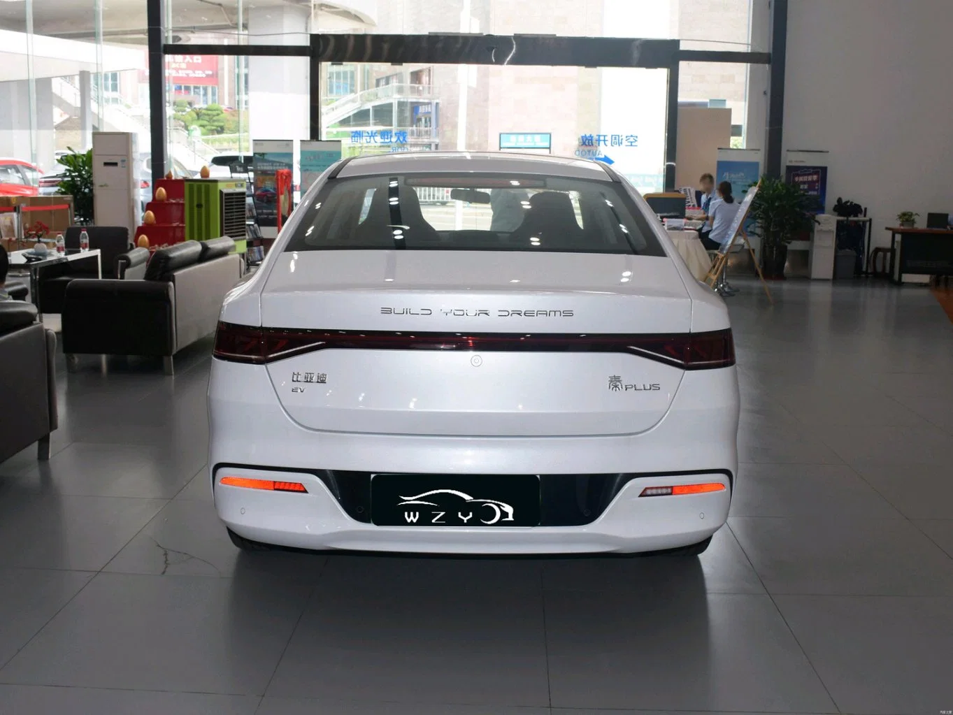EV Auto Byd Qin Commuting Edition (Taxi/Rent) Qin Plus EV 400L Left Hand Drive High Speed Car