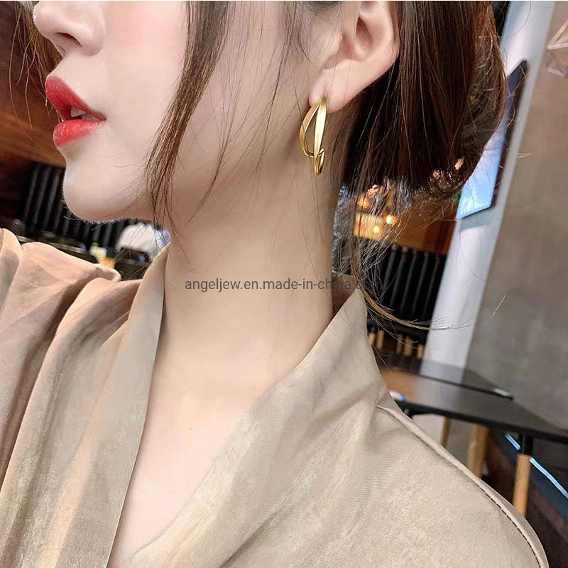 Trendy Factory Wholesale Simple Design Wholesale 925 Silver Earrings Fashion Jewelry for Gift