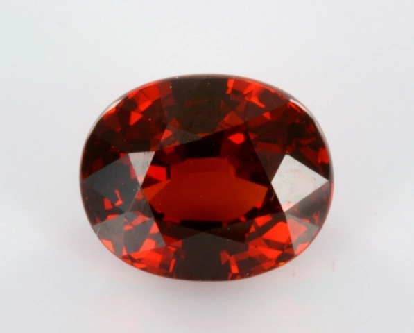 Wholesale/Supplier Loose Oval Cut Garnet Cubic Zirconia CZ Gemstones