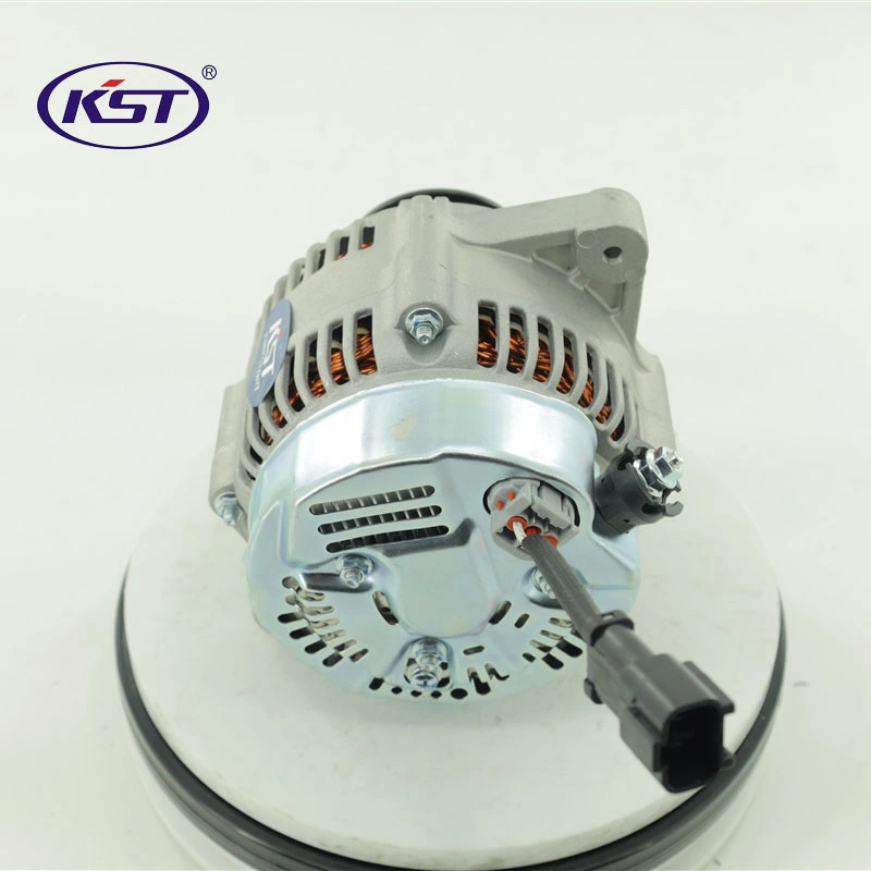 Made in China Excavator Auto Parts 28V 60A Alternator 27040-2220b for Hot Sale Truck Auto Spare Part