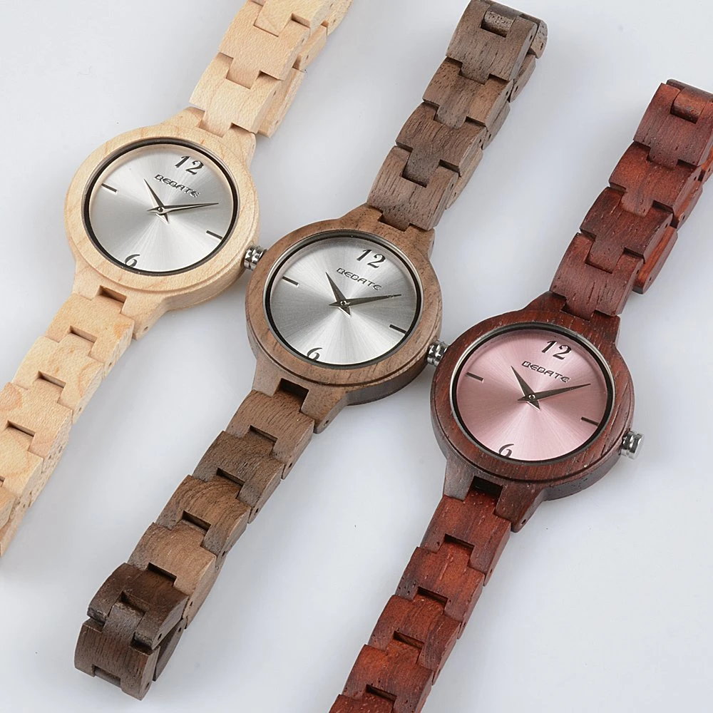 New Design Factory liefert direkt Perlmutt Dial diffenent Uhr Mit Holzgesicht