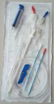 Kit de catéter venoso central de lúmen simple, doble y triple desechable.