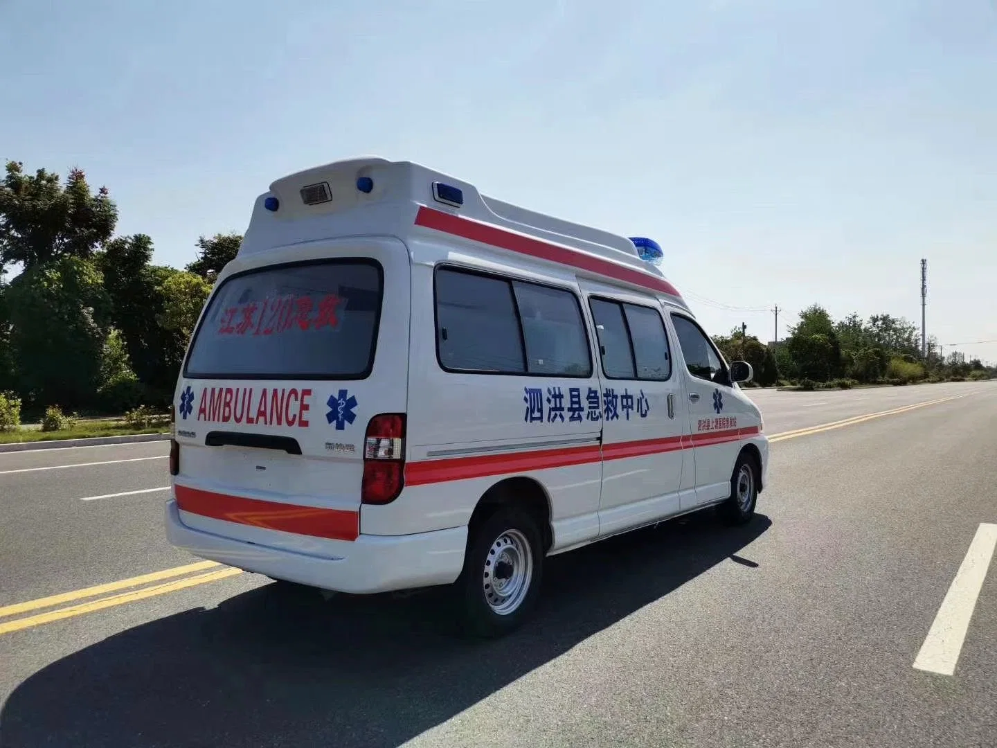 Small Size Rhd Foton CS2 Patient Transfer Ambulance Car