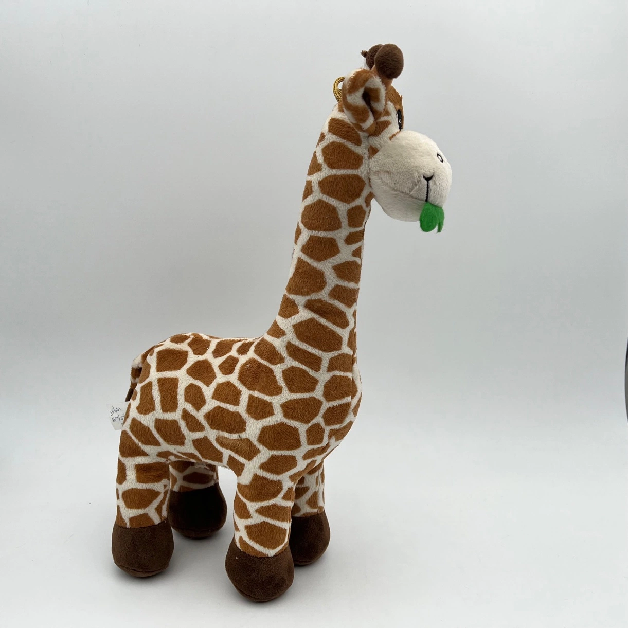 Manefacturer Customized New Designs Soft Plush Deer Cartoon Stuffed Plush Toy Giraffe with Ribbon