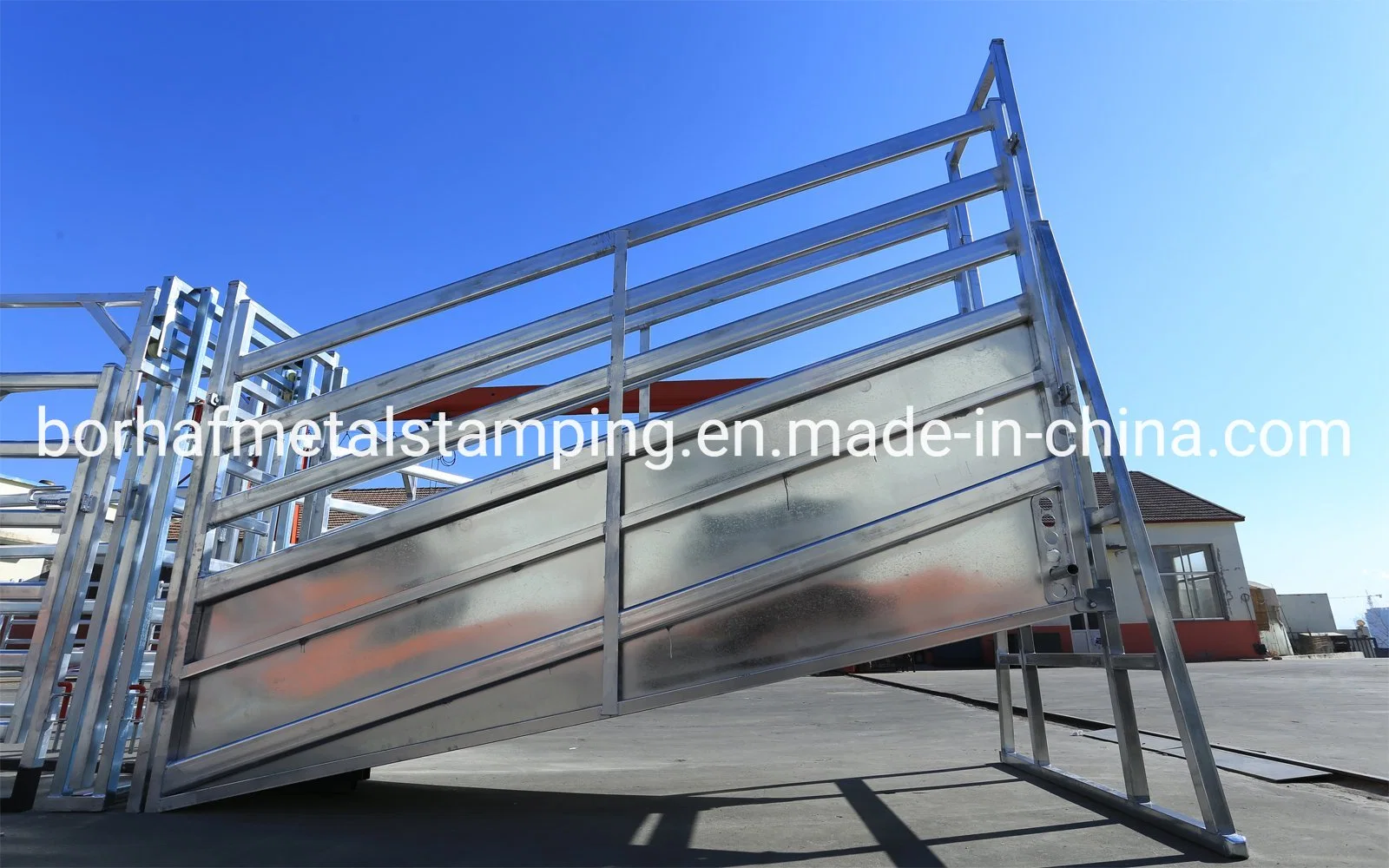 Heavy Duty Livestock Cattle Crushes Australia for Mobile Cattle Handling Equipment Cattle Squeeze Crush Farming Supplies