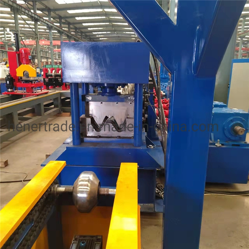 Highway Guardrail/Traffic Barrier Roll Forming Making Machine