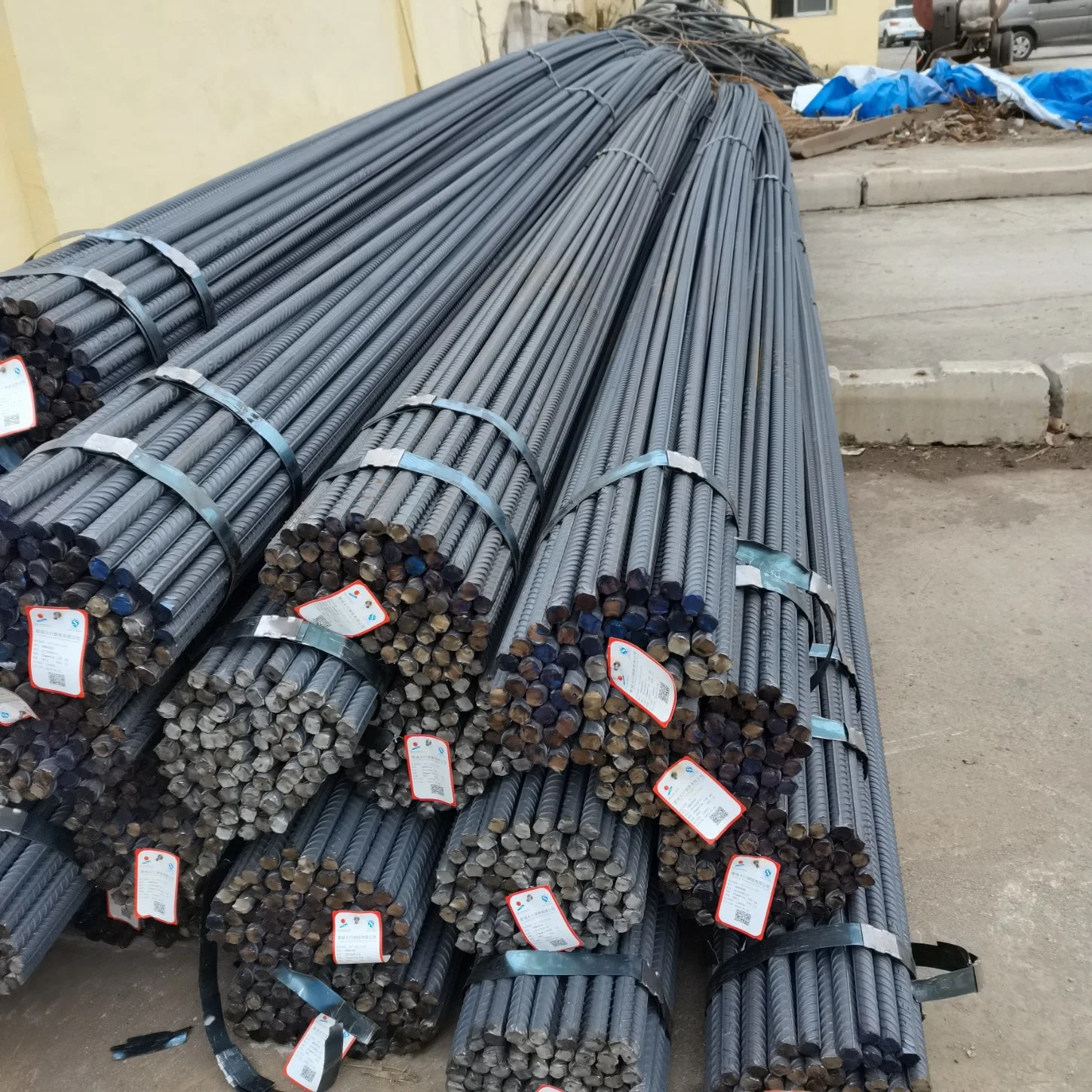 High quality/High cost performance  Steel Rebar High quality/High cost performance  Reinforced Deformed Carbon Steel Made in Chinese Factory Steel Rebar Price