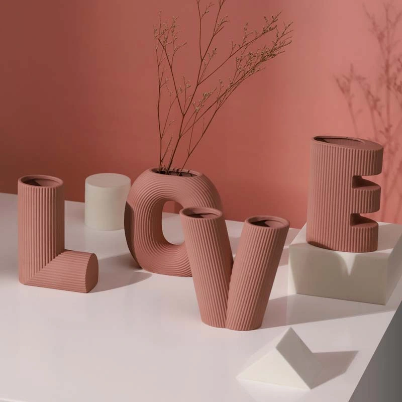 Creative Art Love Letter Striped Ceramic Flower Vase Set of 4 Living Room Flower Arrangement Home Decoration Wedding Gift