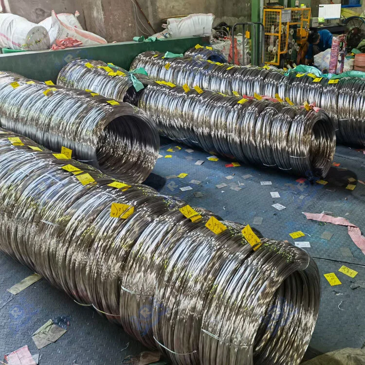 ASTM AISI 630 201 321 310S 302 308 309 316 317 347 329 303 304 410 416 409 Welded Annealing Spoke Spring Carbon Steel/Galvanized Steel/Stainless Steel Rod Wire