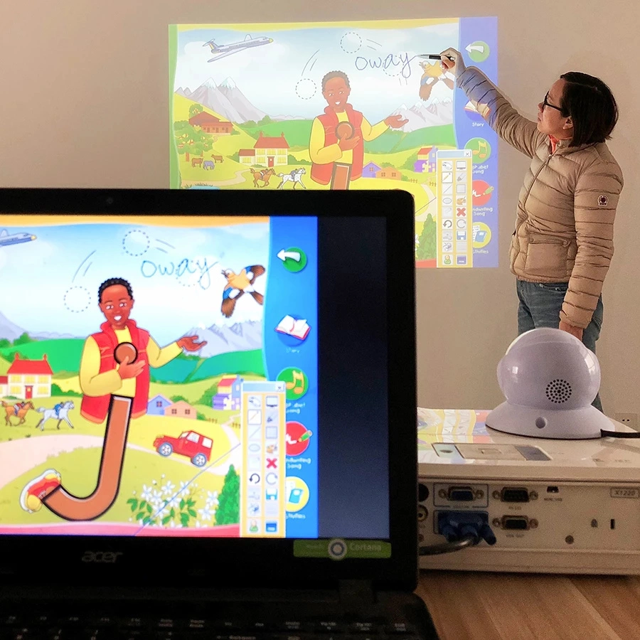 Tableau blanc interactif portable Smart Board Stylo rechargeable Écran d'écriture Appareil interactif portable pour l'éducation en milieu scolaire et de bureau.