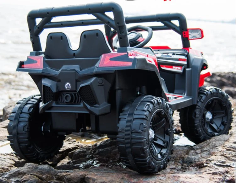 Vehículo eléctrico de los niños pueden tomar dos persona Four-Wheel vehículo off-road de los niños de cuatro ruedas del coche de Control remoto de los hombres y mujeres de giro del coche de juguete