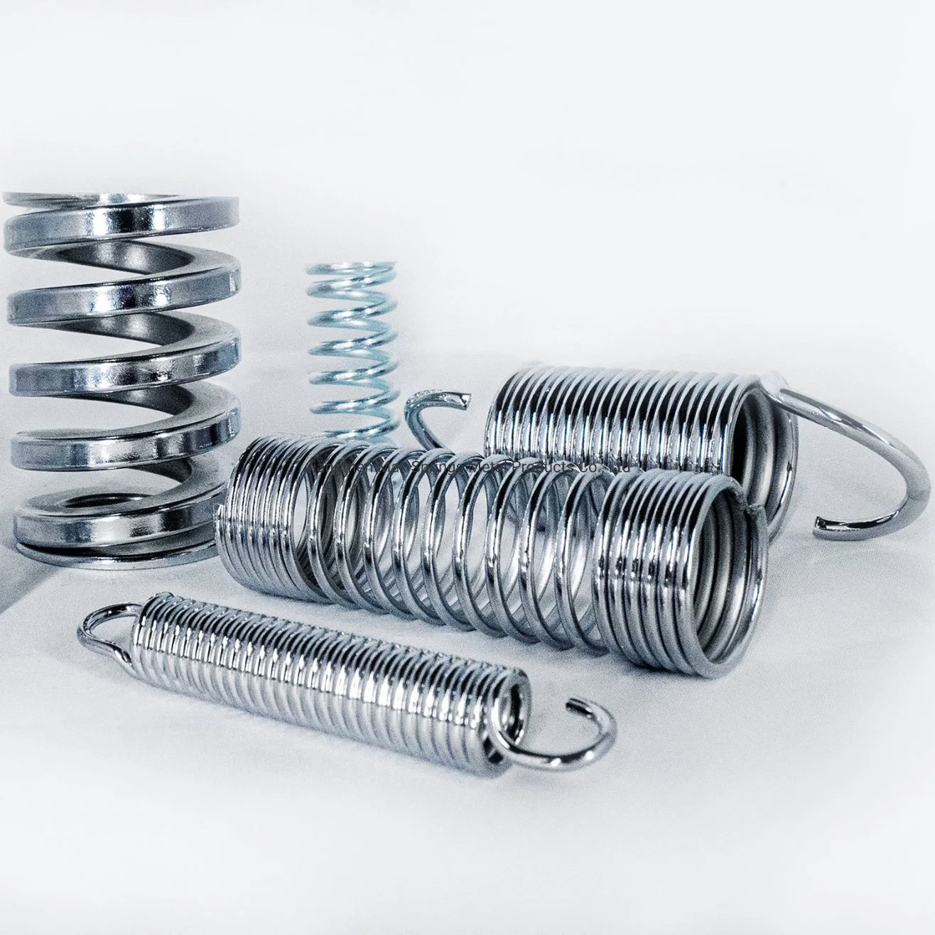 Professional Springs Manufacture fornecer todos os tipos de mola de compressão personalizada Mola helicoidal da mola de torção da mola de extensão