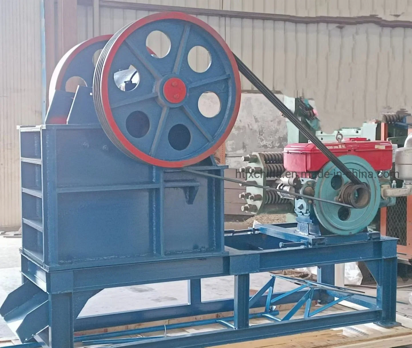 PE 200 * 300 Mini Type Mining Processing Broken Rock Ore Jaw Crusher Equipment