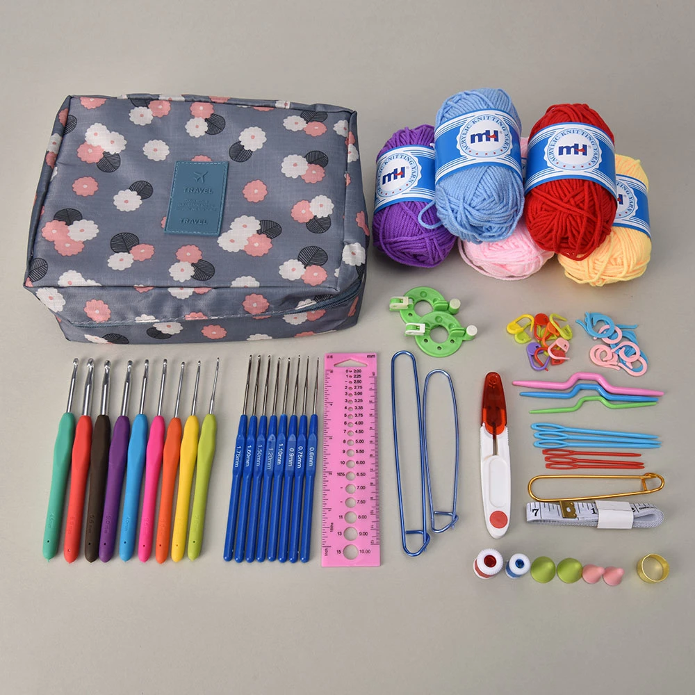 66 PCS Portable Knitting Crochet Hook Set with 5 Colors Acrylic Knitting Yarn