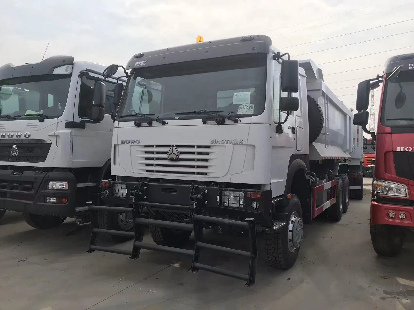 Sinotruk HOWO 4X4 6x6 8X8 все колеса приспособления к местности грузового автомобиля вне дорог груза погрузчик