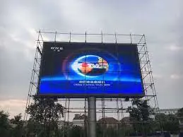 0.92m^2 RGB Fws Cardboard and Wooden Carton Car LED Screen